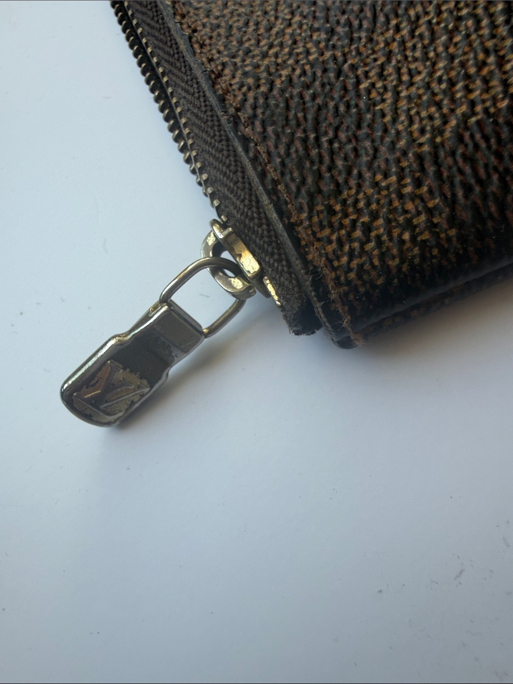 Louis Vuitton Brown Damier Ebene Key & Card Holder - Picture 4 of 7